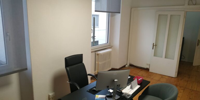 Ampio ufficio in Co-working a Udine