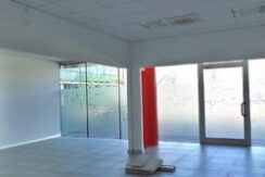 Locale commerciale/direzionale ideale per uffici