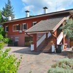 Villa indipendente con vigneto