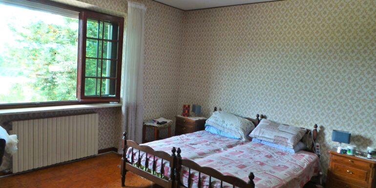 Villa indipendente con vigneto