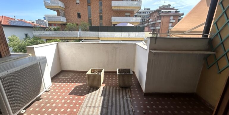 Appartamento bicamere con terrazzo