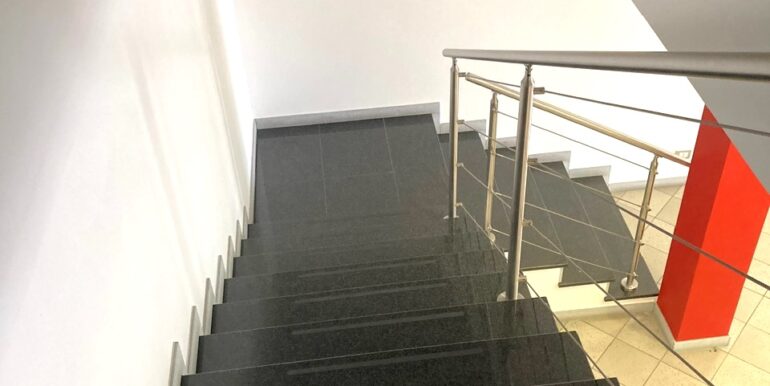Capannone artigianale/industriale indipendente