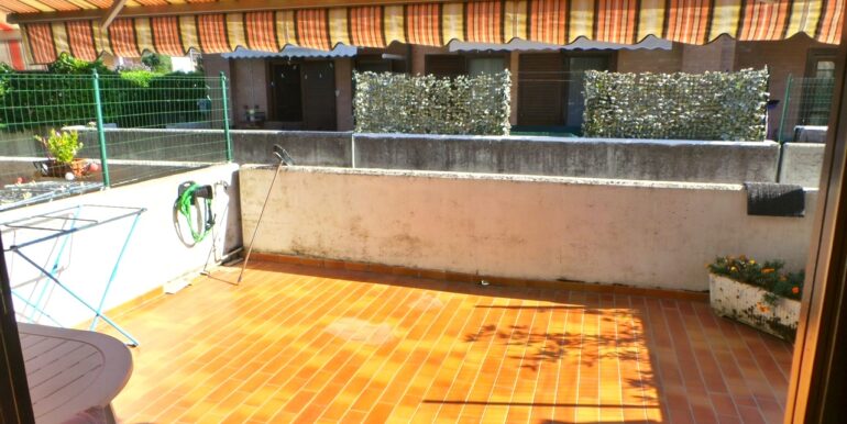 Villetta a schiera tricamere con garage doppio