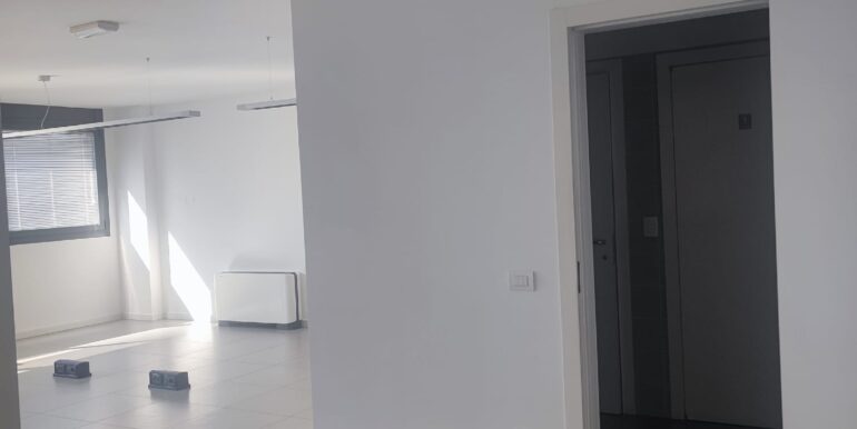 Ufficio di 126mq con terrazza panoramica