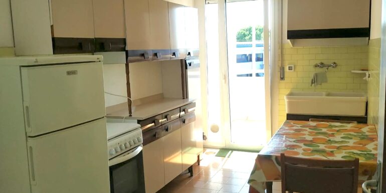 Appartamento tricamere in centro a Feletto